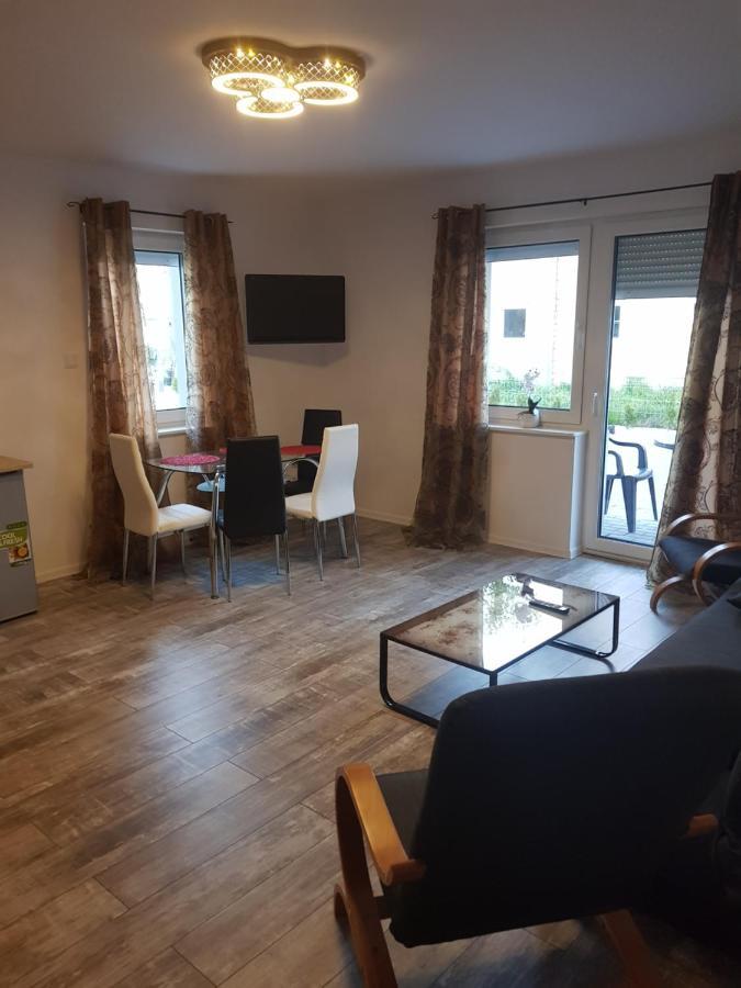 Apartamenty U Tatiany مينزفوجة المظهر الخارجي الصورة